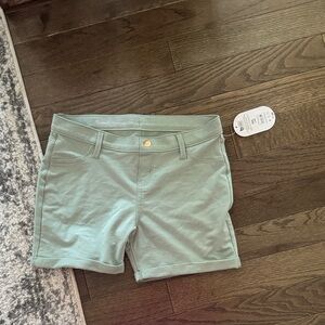Caslon Women's Mint Green Bermudas